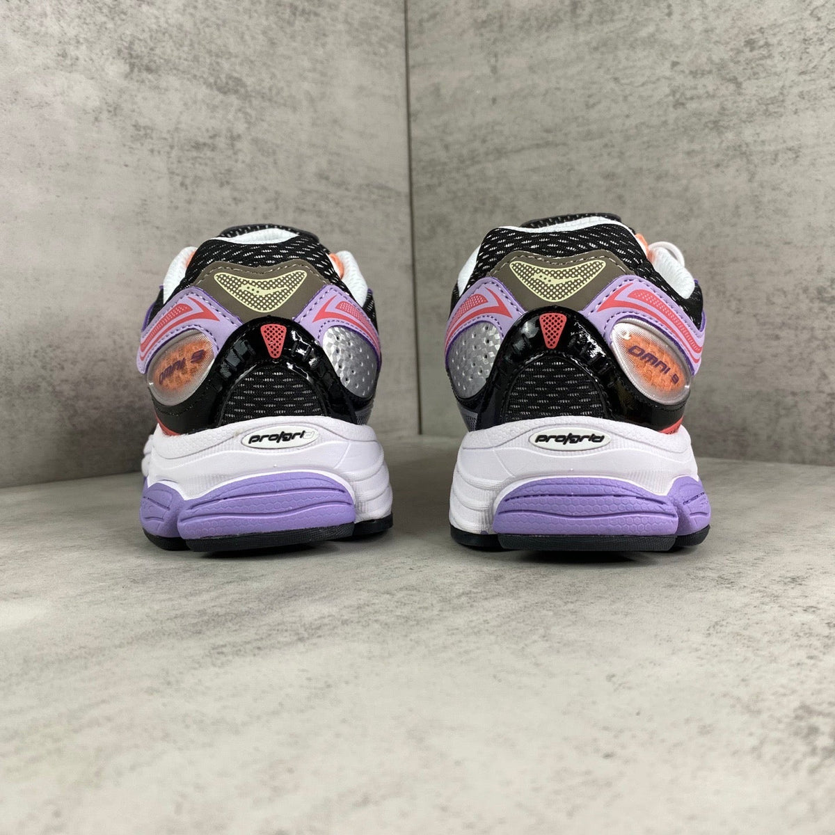 Saucony Omni 9