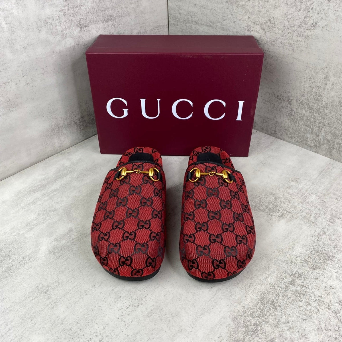 Claquettes Gucci