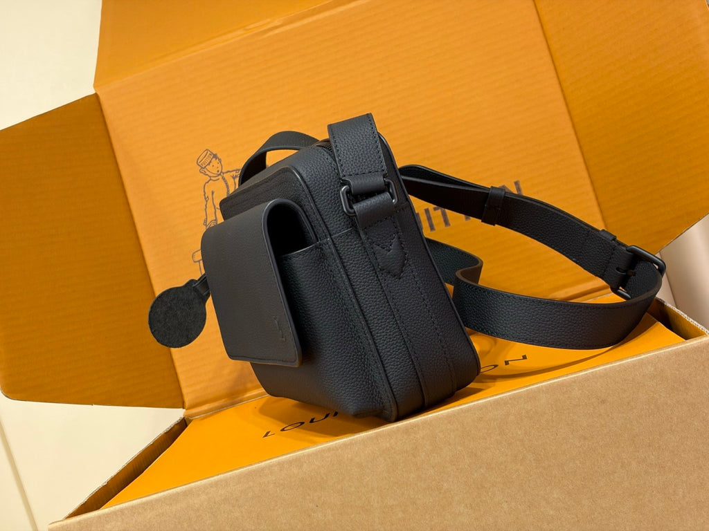 Sac Messenger Boarding  Louis Vuitton