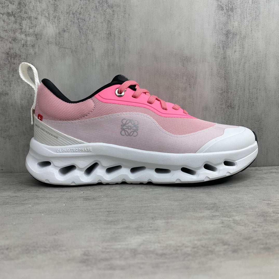 On Cloud X Loewe