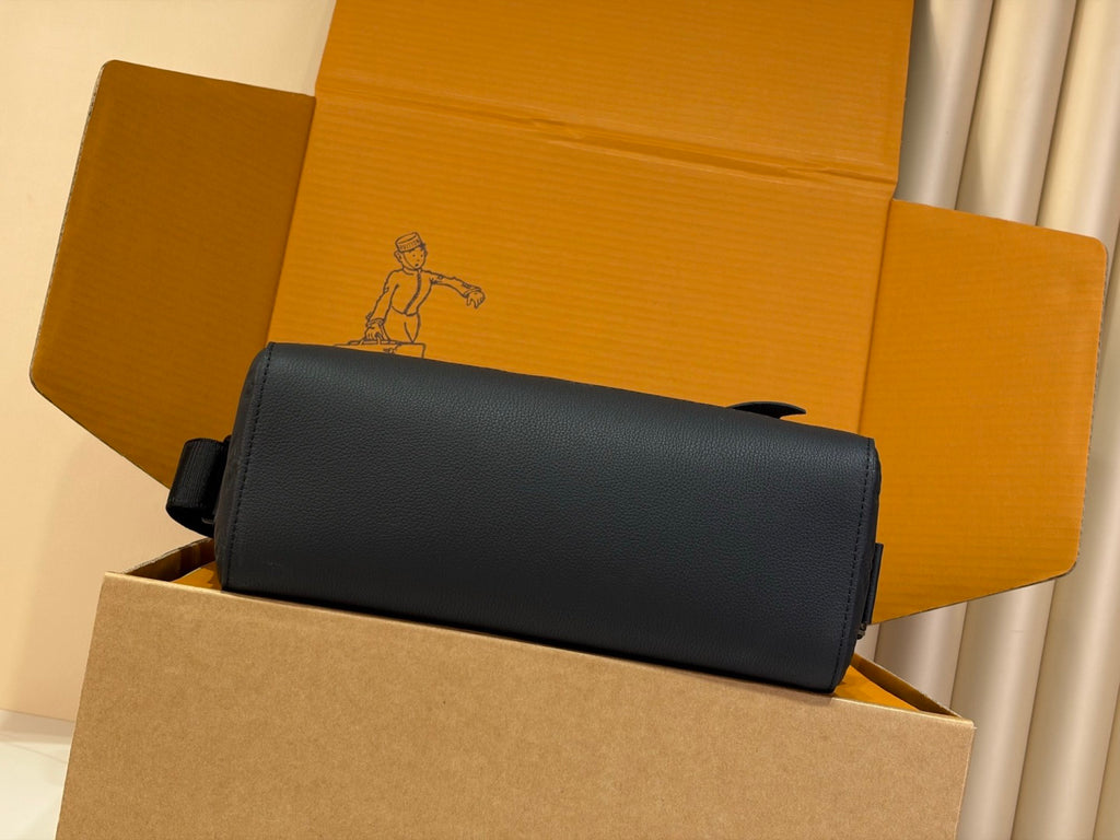 Sac Courrier Messenger  Louis Vuitton