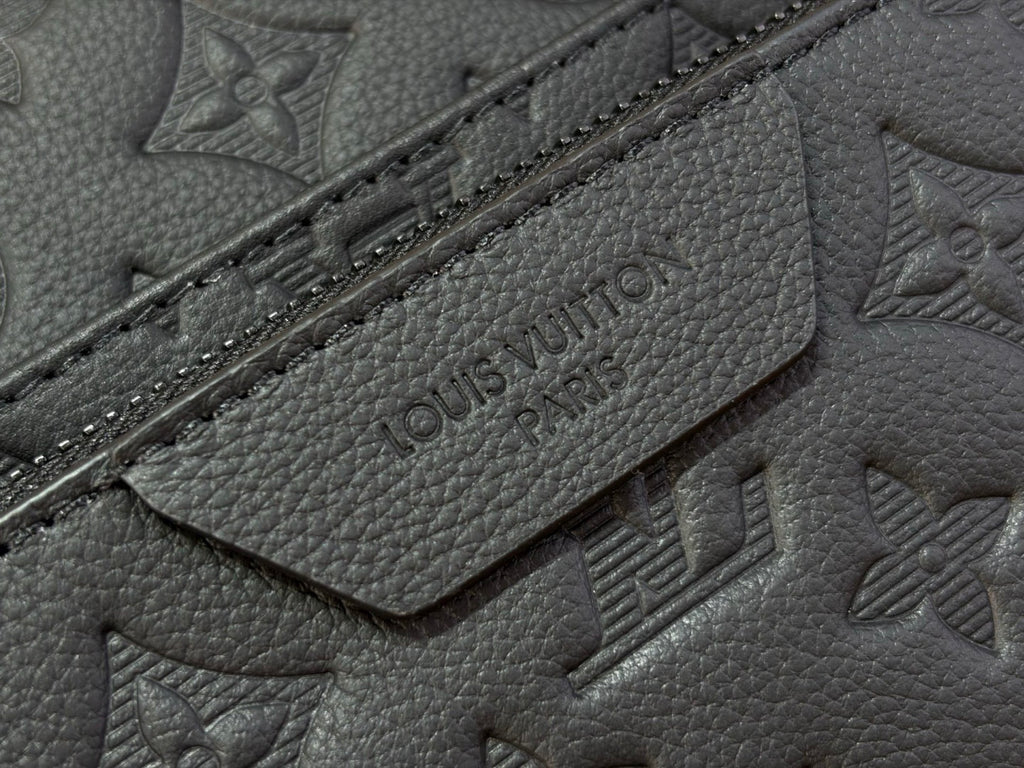 Sac  Louis Vuitton Trio Messenger