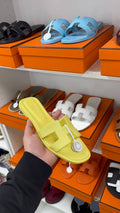 Claquettes hermes