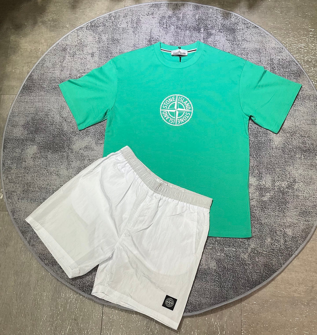 Outfit Stone Island