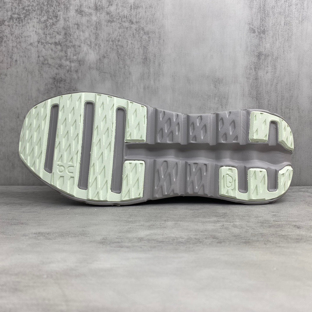 On Cloud X Loewe