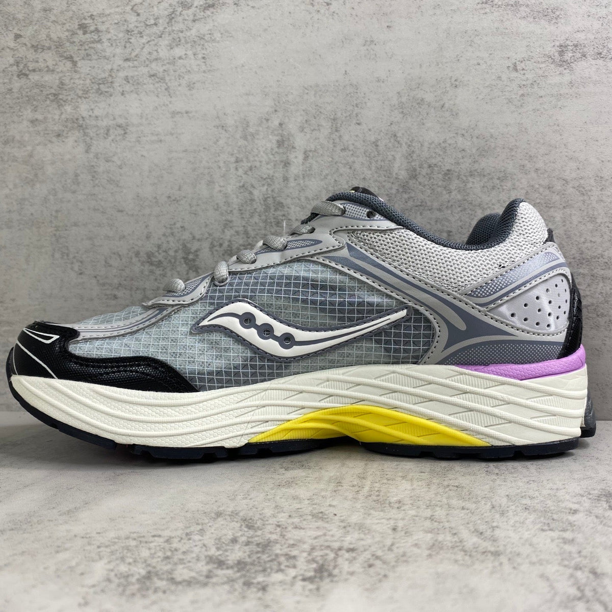 Saucony Omni 9
