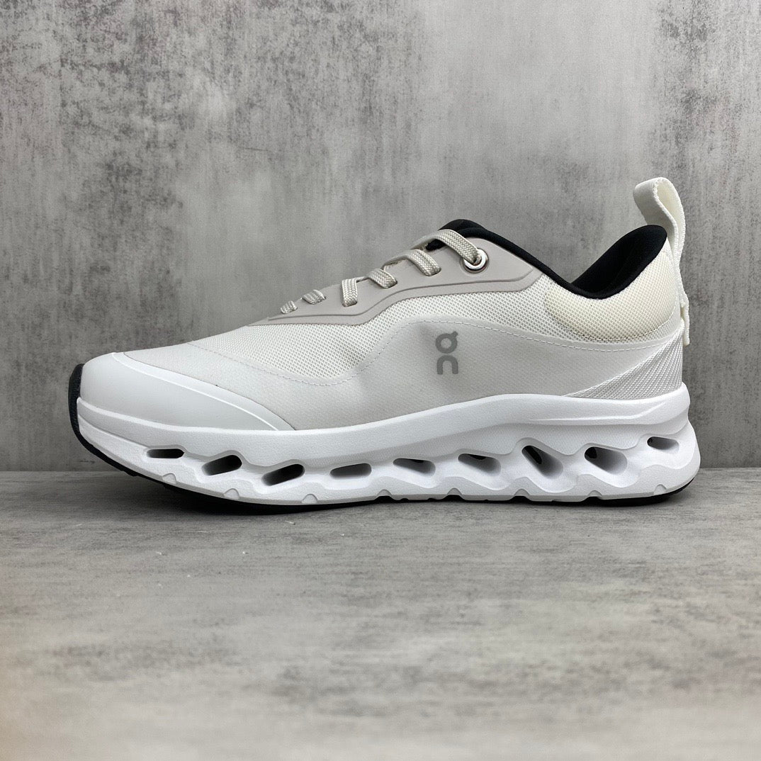 On Cloud X Loewe