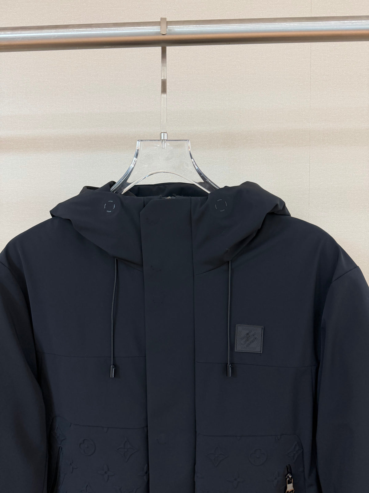 Veste LV